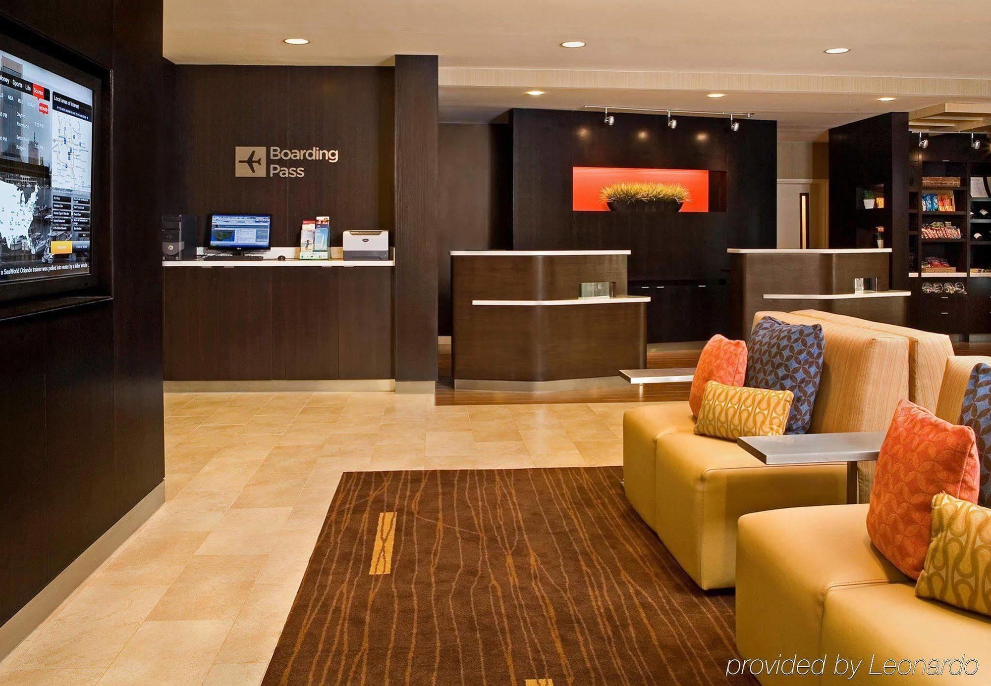 Courtyard Butler Boulevard 3*